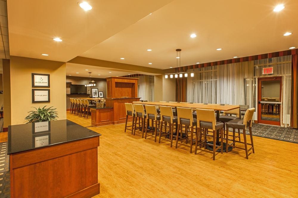Hampton Inn New York - Laguardia Airport Екстериор снимка